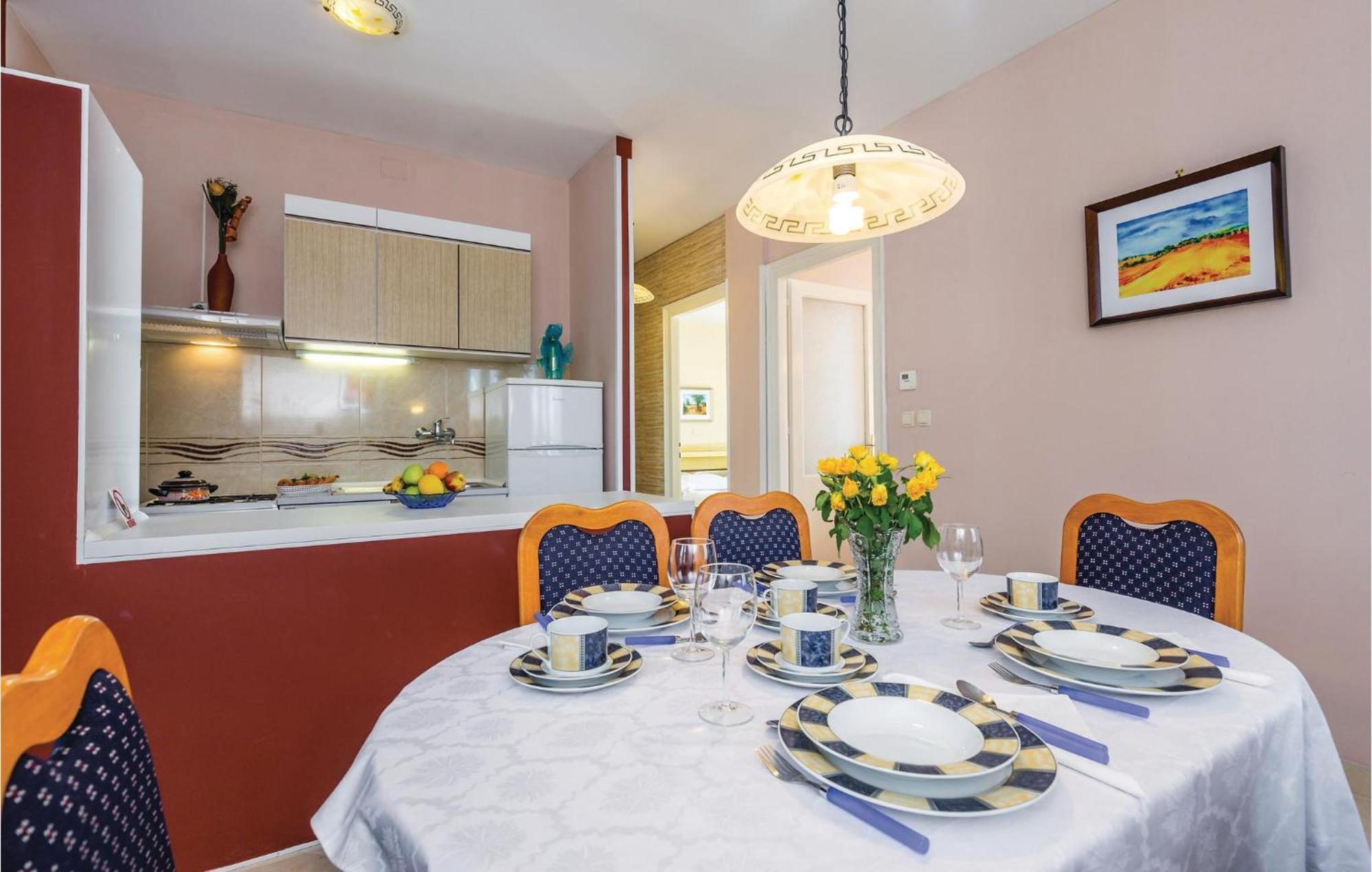 Gorgeous Apartment In Rijeka With Kitchen Eksteriør bilde