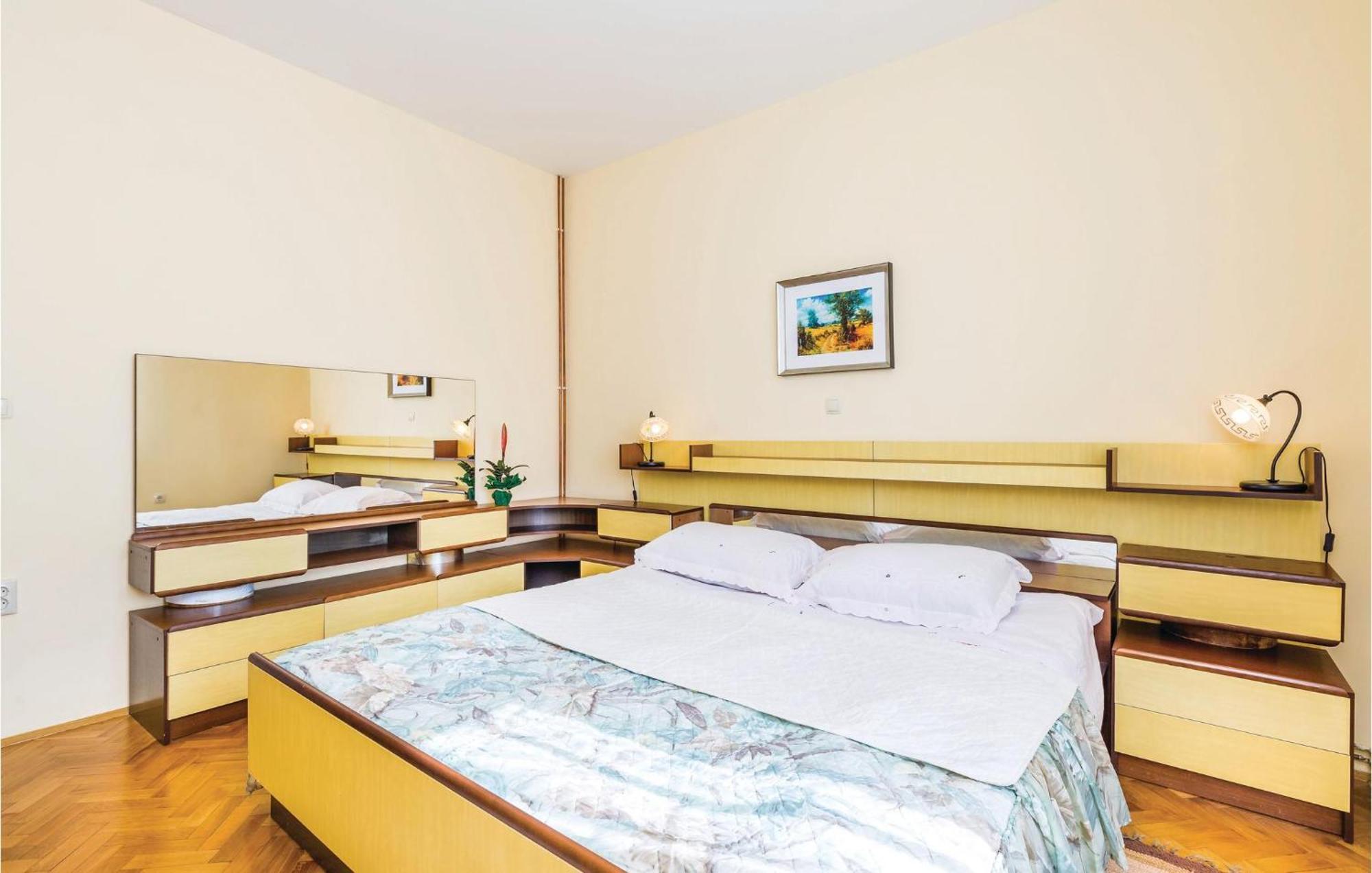 Gorgeous Apartment In Rijeka With Kitchen Eksteriør bilde
